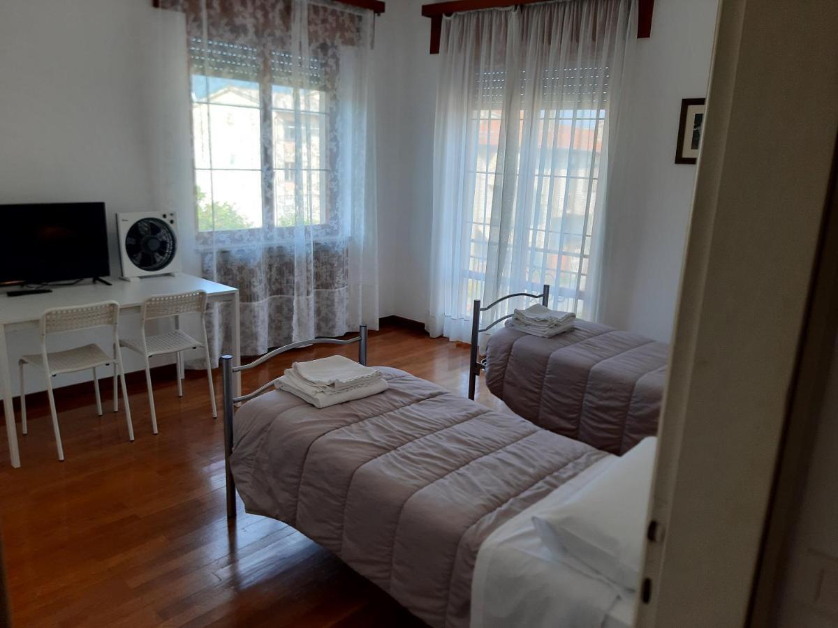 Easyroom Piovene Rocchette Esterno foto