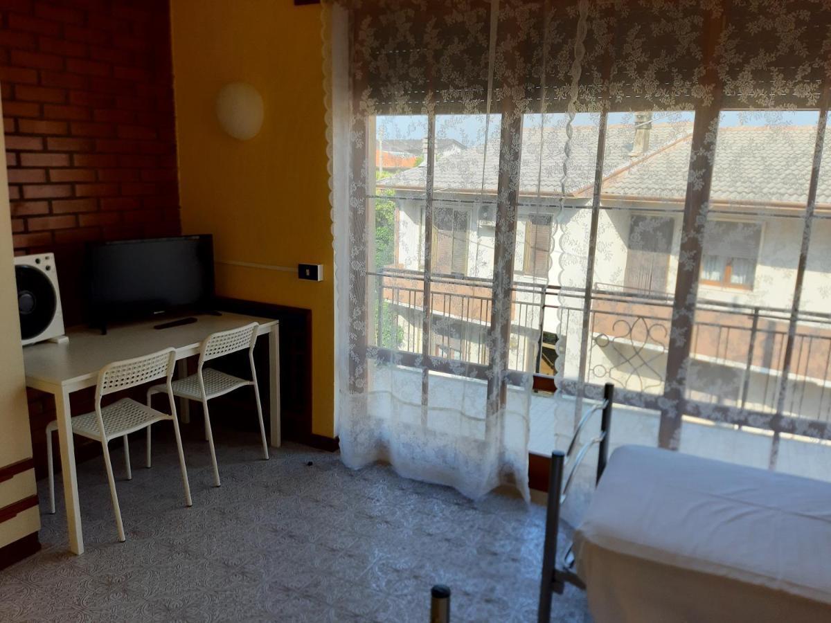 Easyroom Piovene Rocchette Esterno foto