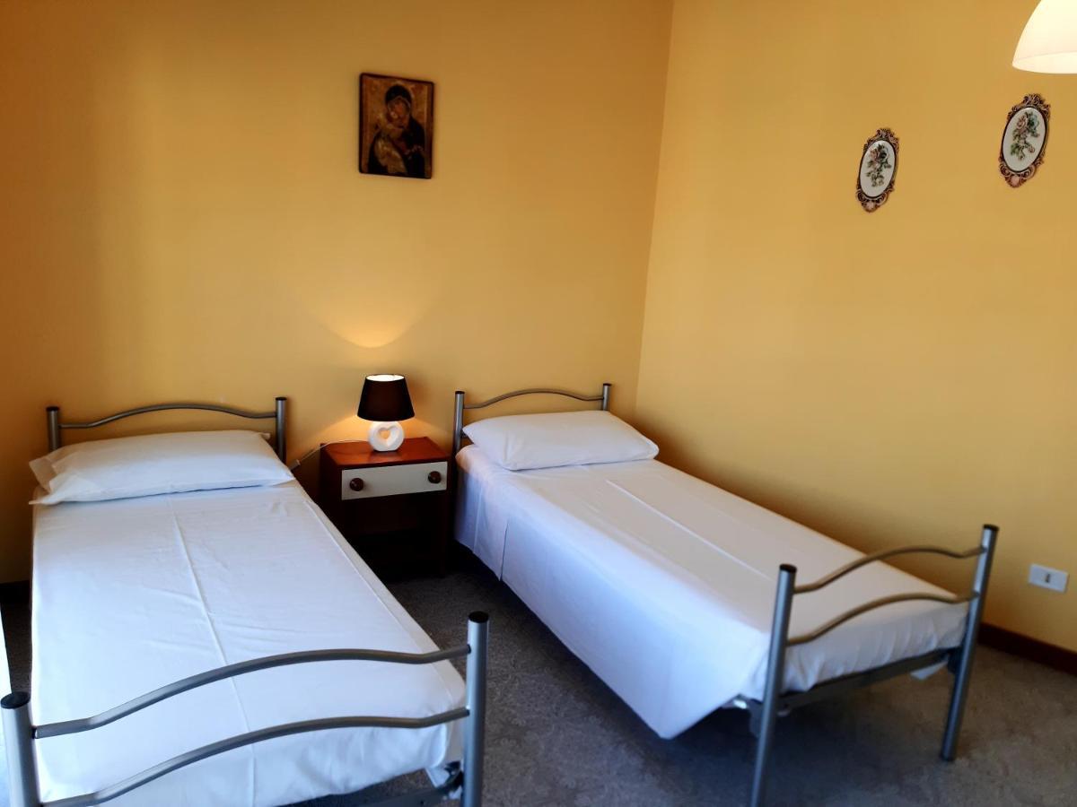 Easyroom Piovene Rocchette Esterno foto