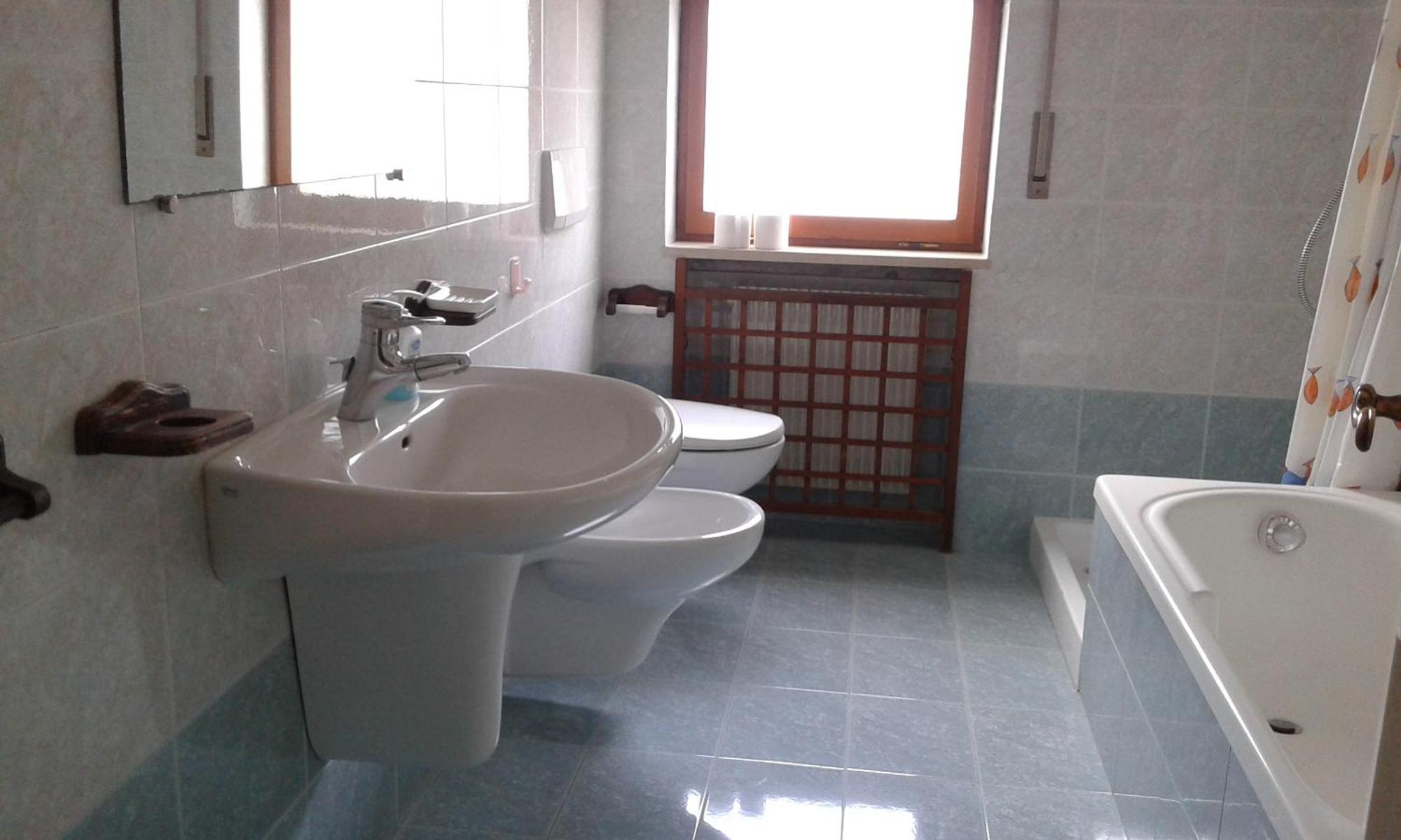 Easyroom Piovene Rocchette Esterno foto